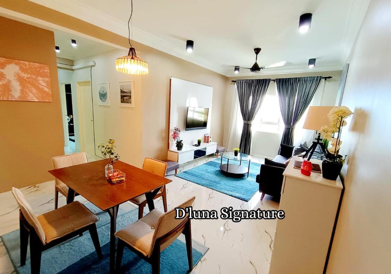 D'Luna Homestay Terengganu Sea View / Drawbrige View / Near Hsnz, Ktcc, Drawbrige クアラ・トレンガヌ エクステリア 写真